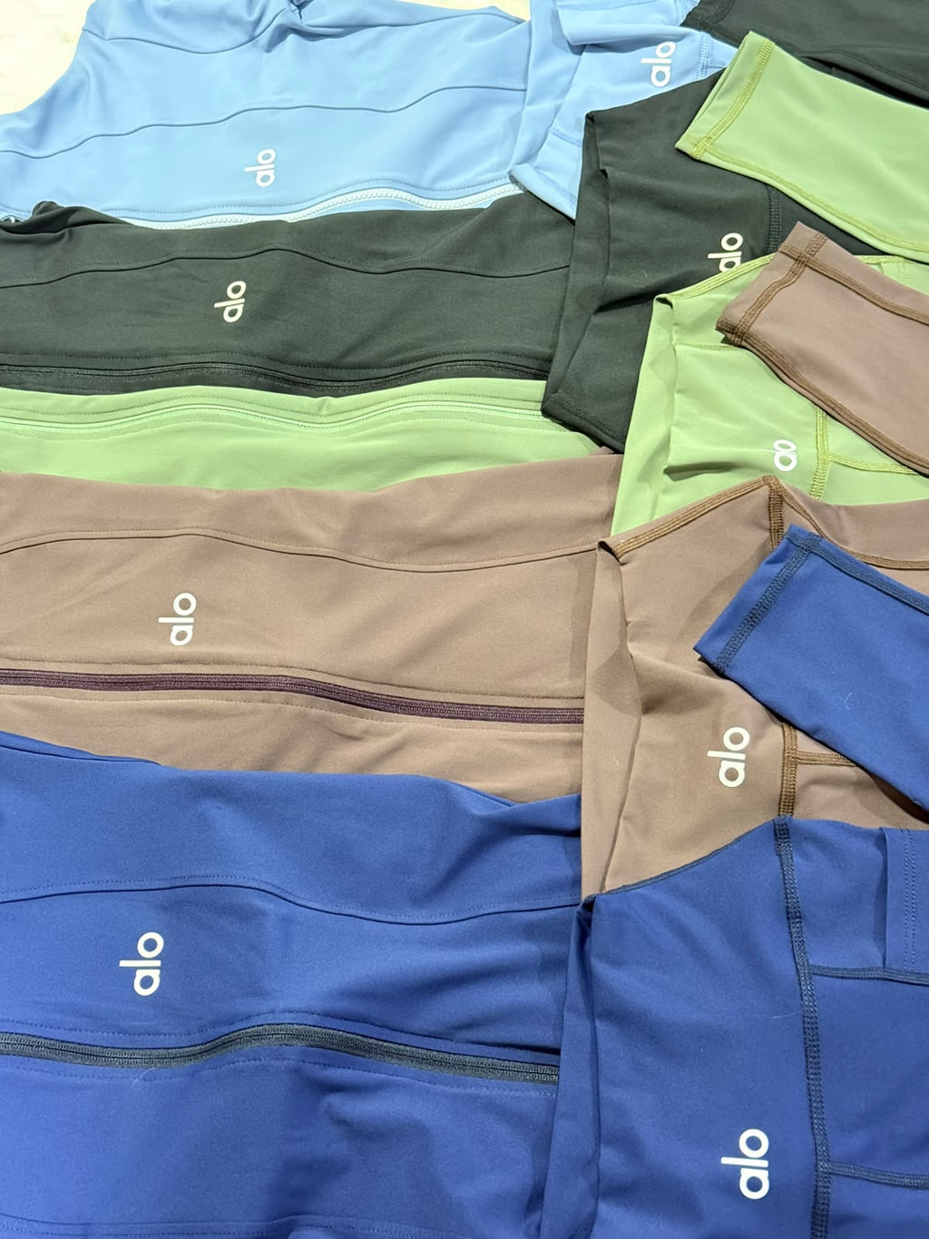 Conjunto Deportivo Dos Piezas Alo